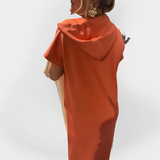 Abito Giornaliero con Cappuccio