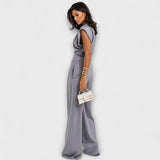 Set Asimmetrico con Spalle Drammatiche