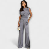 Set Asimmetrico con Spalle Drammatiche