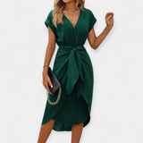 Abito Midi Verde con Stile