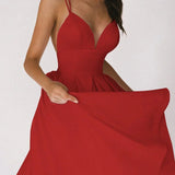 Elara - Graceful Minimalist Dress