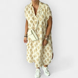 Abito estivo leggero con scollatura