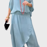 Top Ampio e Pantaloni con Strappo – Set di Due Pezzi in Chiffon