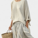 Completo Casual Daisy con Blusa Oversize e Gonna Midi a Righe in Lino di Bamboo per uno Stile Elegante e Confortevole