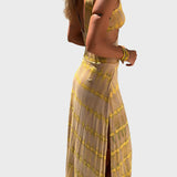 Abito Comodo con Cut-Out