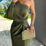 Kaelis - Elegant Slit Dress