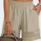Shorts in pizzo