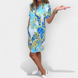 Abito estivo con fantasie vivaci