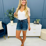Avery - Casual Denim Shorts