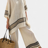 Completo Mediterraneo Daisy in lino di bambù con eleganti righe rosse e verdi