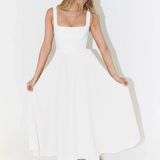 Abito Midi Elegante con Linea Romantica
