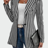 Giacca in linea raffinata ed elegante