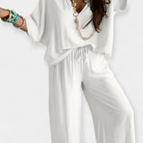 Set Arioso con Pantaloni Larghi e Blusa Svasata