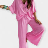 Set Arioso con Pantaloni Larghi e Blusa Svasata