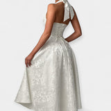 Abito Midi con Schiena Scoperta e Design a Corpetto