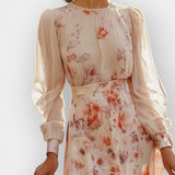 Abito Romantico con Pieghe