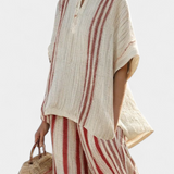 Incredibile Completo Due Pezzi Daisy con Strisce Rosse in Tessuto Naturale