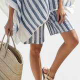 Set rigato Nancy con blusa oversized e pantaloni corti eleganti