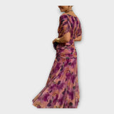 Abito Leggero con Scollo Impegnativo