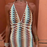 Brisa - Chic V-Neck Dress