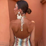 Brisa - Chic V-Neck Dress