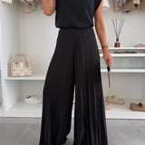 Marian - Elegant Pleated Set