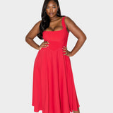 Abito Midi Etereo Senza Tempo con Linea Elegante e Movimento Naturale