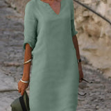 Lola - Relaxed V-Neck Dress