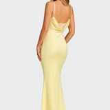 Abito in Raso con Schiena Scoperta